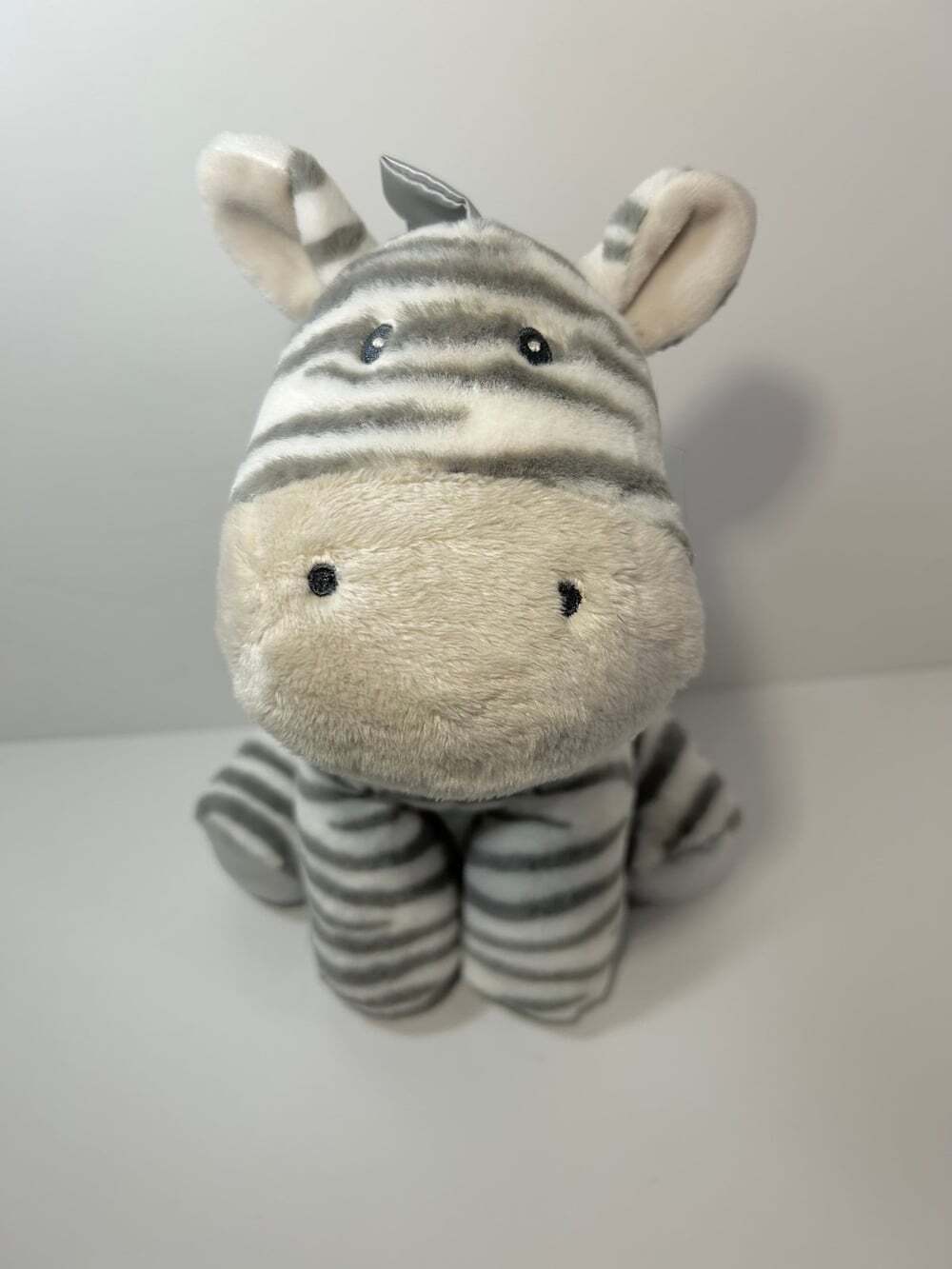 Zeebs Zebra Baby GUND  Plush soft grey and white sewn eyes